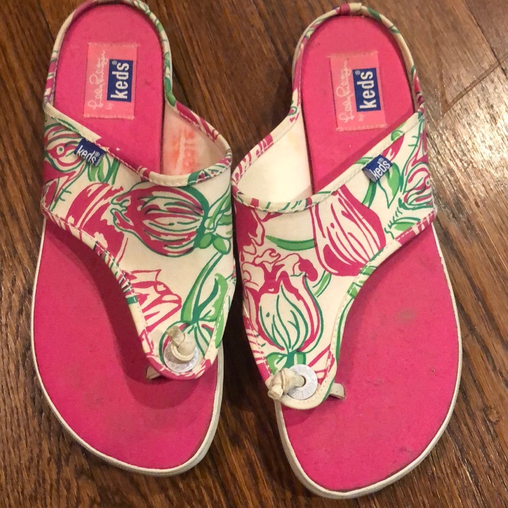 Lilly Pulitzer by keds pink and floral flip flops